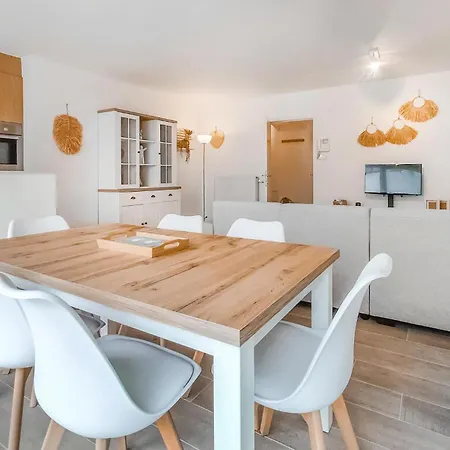 Awesome In With Kitchen Apartment